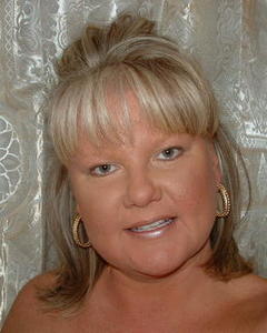 Woman, 54. Blondie458939