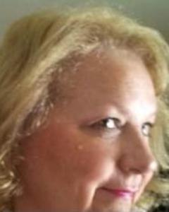 Woman, 67. Dimplesue