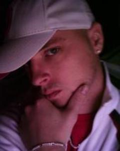 Man, 43. ebsingle