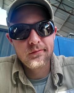 Man, 33. EthanLL