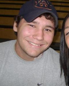 Man, 33. elmo8200