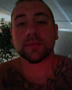 Man, 37. charlie_mann