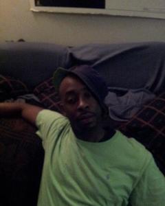 Man, 44. tee323411