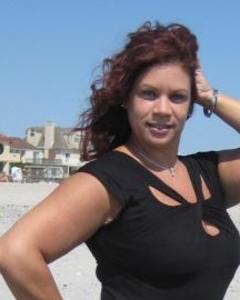 Woman, 58. Beautifuleyess