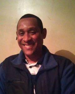 Man, 54. Bolo87817