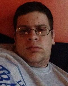 Man, 32. Dmal20
