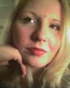 Woman, 42. Lyn070