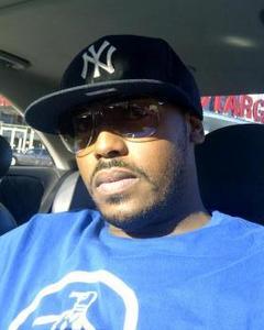 Man, 43. Bstayfly