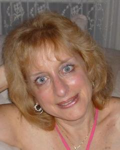 Woman, 72. Sweet_Sue721