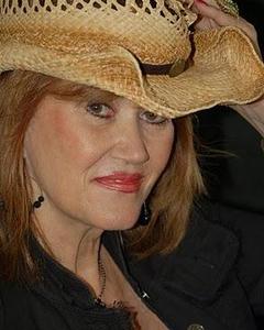 Woman, 76. Gemsjewel