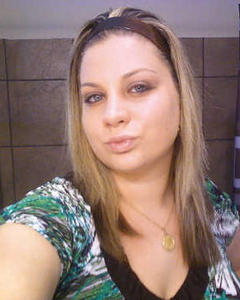 Woman, 35. Arielle734