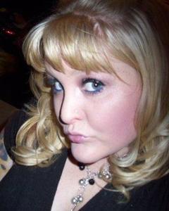 Woman, 36. HockeyFootbalv