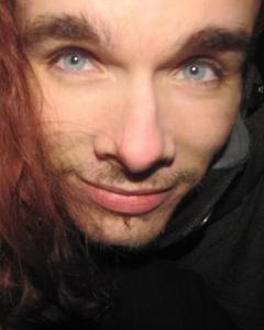 Man, 33. globed