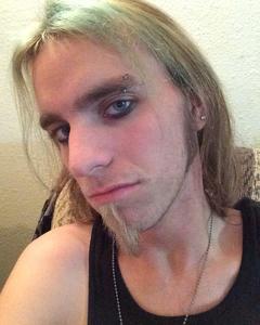 Man, 32. Metalman935636