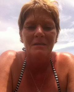 Woman, 60. Cat7748