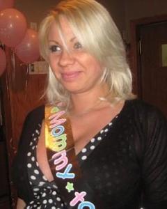 Woman, 55. Anita235621