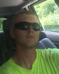 Man, 33. Lt24