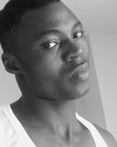 Man, 35. Smiling_king