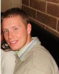 Man, 41. dustynater