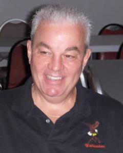 Man, 64. backcracker