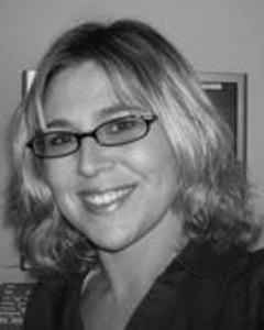 Woman, 50. aloneinsc015