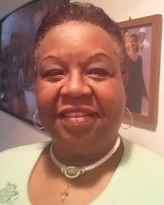 Woman, 72. Dee3028