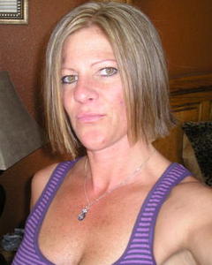 Woman, 61. muhmuhnah