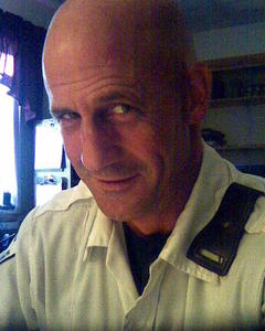 Man, 57. ELAUWIT