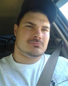 Man, 41. Clambustin