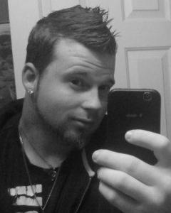 Man, 34. bad018475