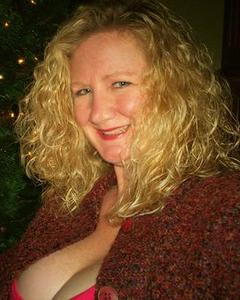 Woman, 58. sportyblue_eye
