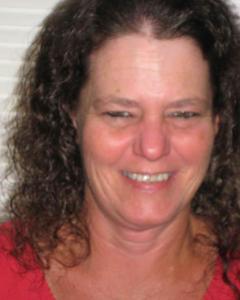 Woman, 57. Lynn8283