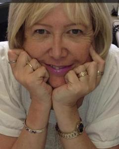 Woman, 71. chloe6554