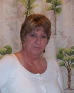 Woman, 62. little_deer931