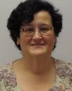 Woman, 69. Linda032056