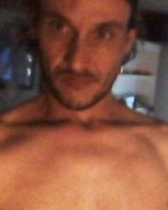 Man, 52. t69990173