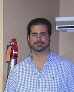 Man, 52. cubano934