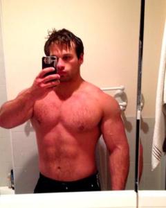 Man, 32. Mikewall01
