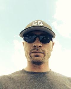 Man, 36. Glb6364