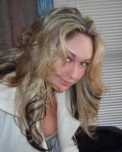 Woman, 40. areWEgoOd15