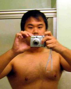 Man, 49. buffchestasian