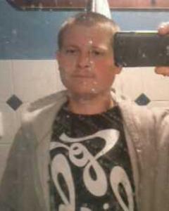 Man, 32. cam2104