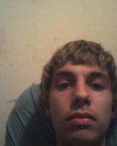 Man, 31. Helleryeller