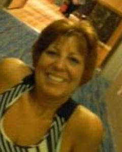 Woman, 63. Littlebit4233