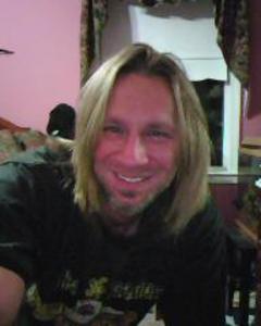 Man, 56. knoon