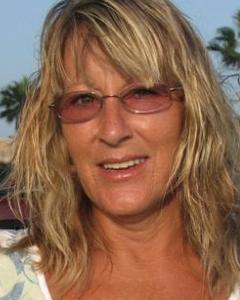 Woman, 67. collegegirl225