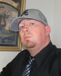 Man, 44. dakota_29841