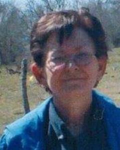 Woman, 70. Gnnell