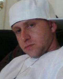 Man, 44. Mike19807315