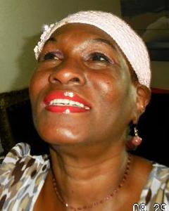 Woman, 72. BLACKBEAUT0687